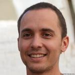 Stanislav Drako - webový vývojář, portrétová fotografie pořízená 25.11.2014. Zdroj: https://stanislav-drako.cz