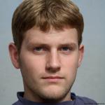 Stanislav Drako - webový vývojář, portrétová fotografie pořízená 12.11.2020. Zdroj: https://stanislav-drako.cz